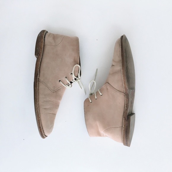 COLE HAAN || Desert Chukka - size 7.5 - Picture 4 of 4